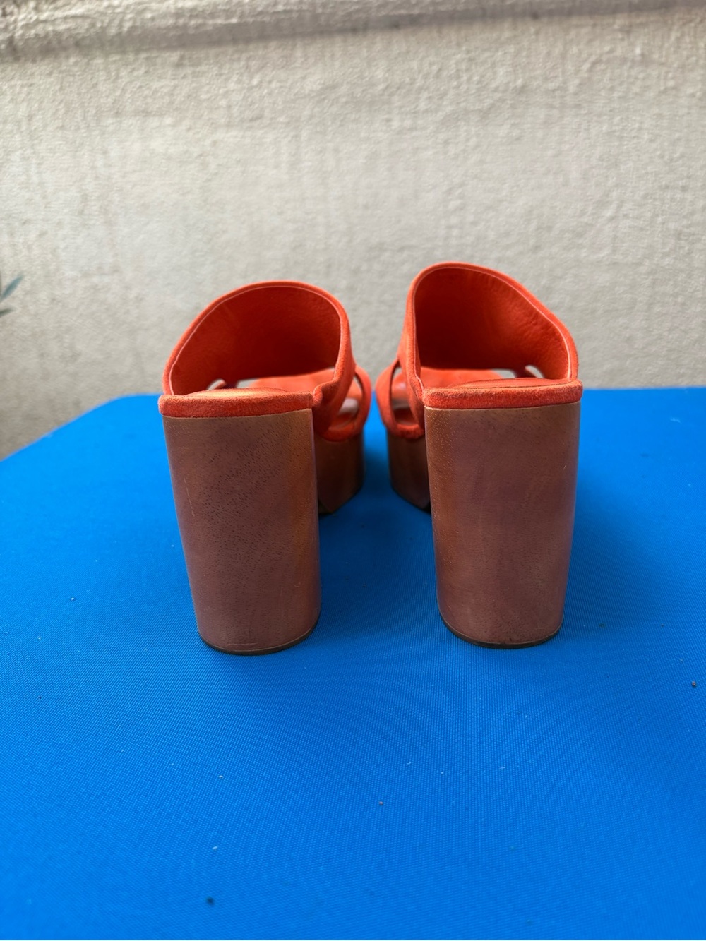 Charlotte Stone orange Suede Nina Platform Slide mules size 8 - Picture 3 of 3